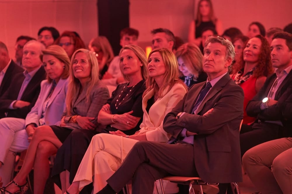 Edición 2026 de TALEÑTO España — la primera fila siguiendo una intervención
